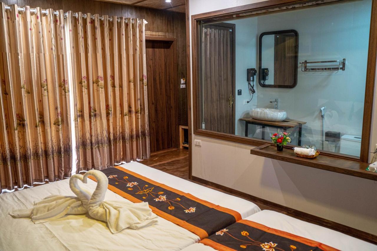 Camellia Eco Home &Tra My Restaurant Ninh Binh Esterno foto